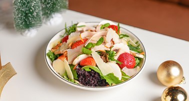 STRAWBERRY SMOKED TURKEY SALAD 